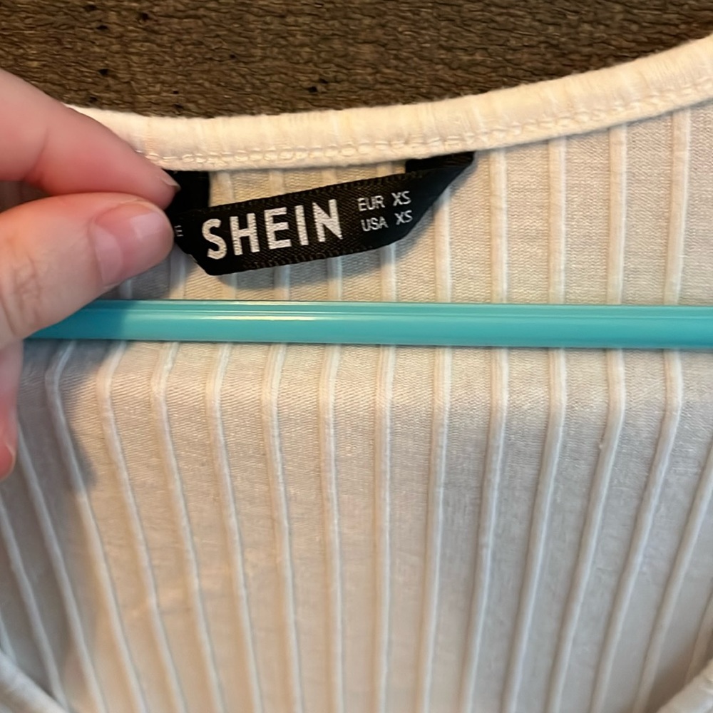 Shein Top - Picture 2 of 2